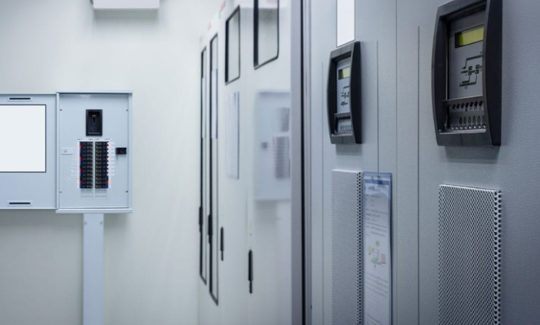 Uninterruptible Power Supply: Ensuring Continuous Power for Modern Life